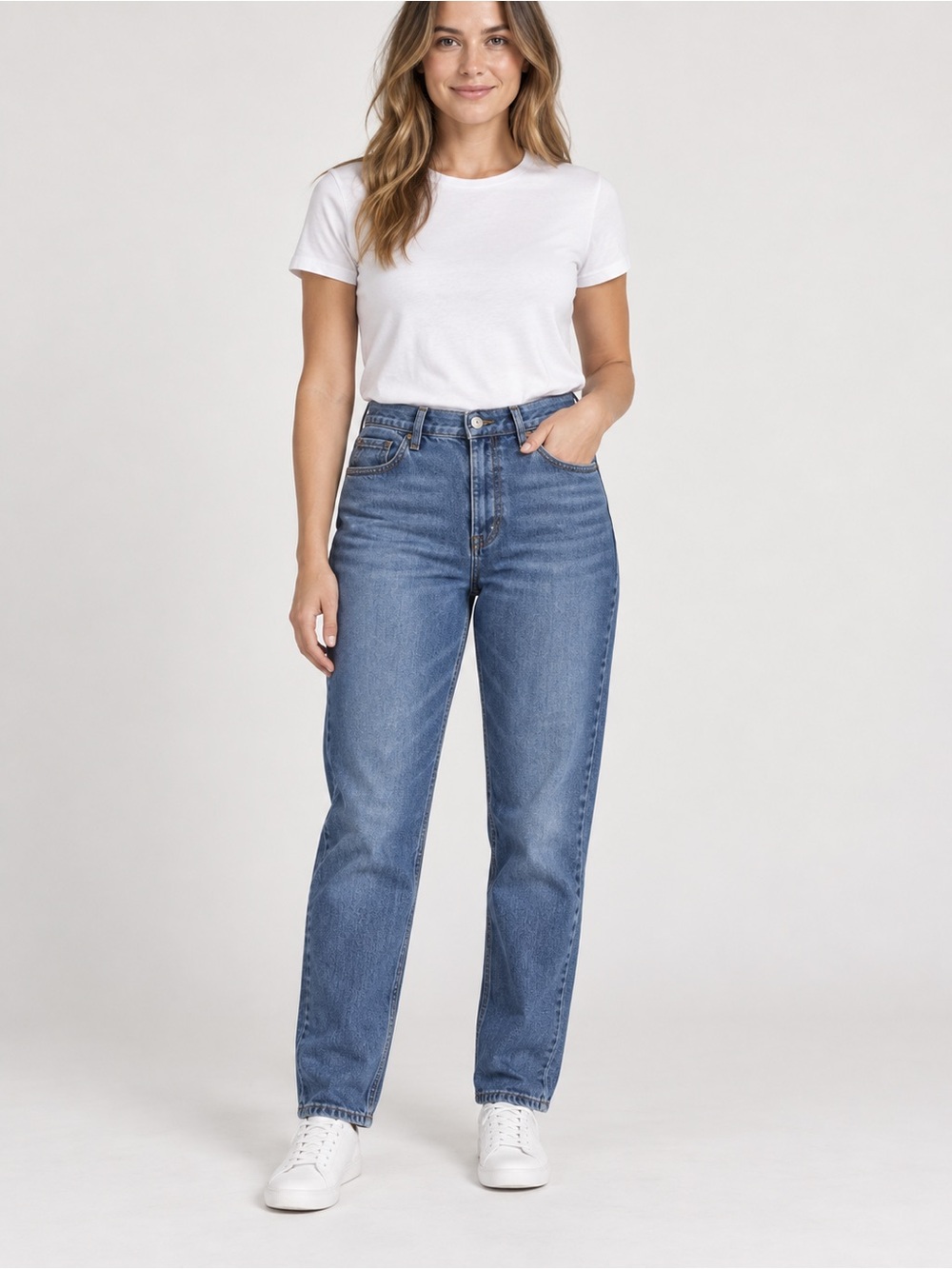 American Eagle Outfitters Women’s Light Blue Slim Straight Jeans 6 Long